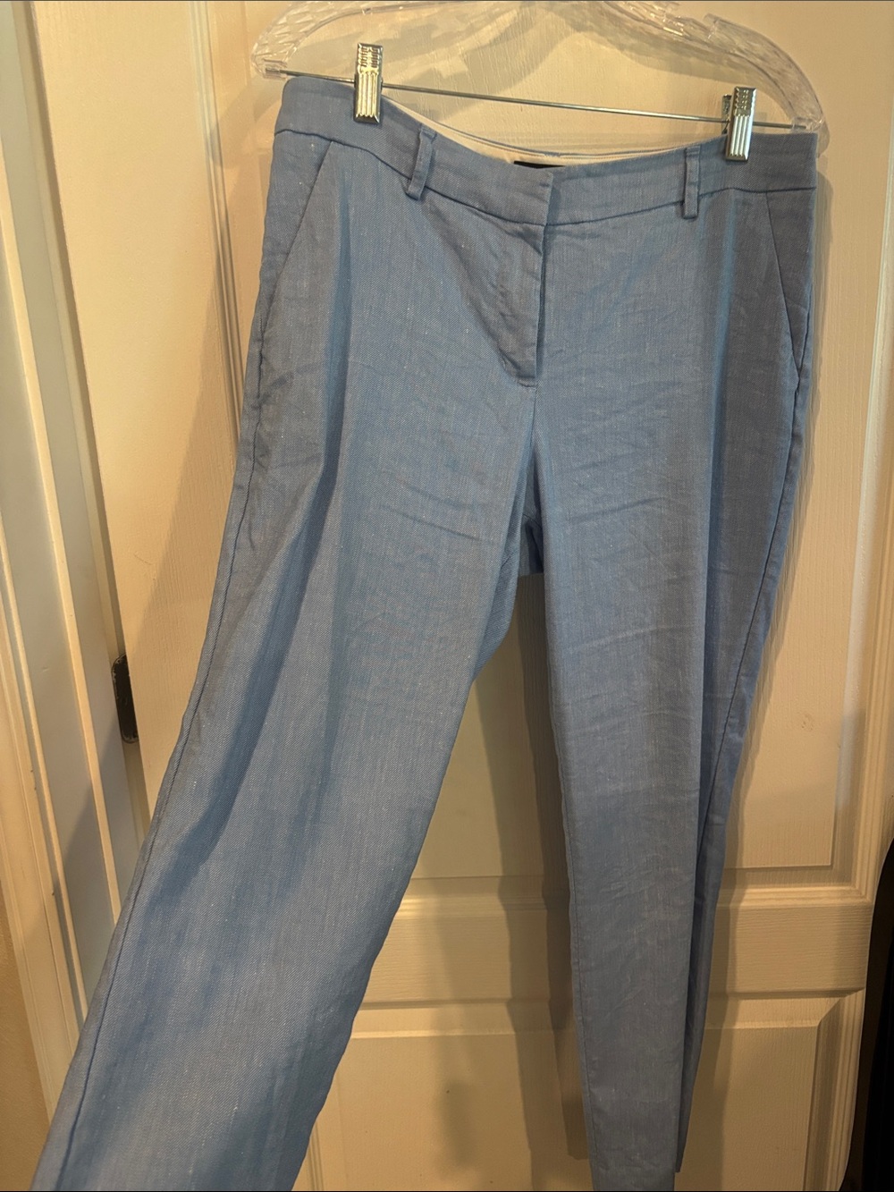 Women’s Express Light Blue Dress Pants Ankle cut